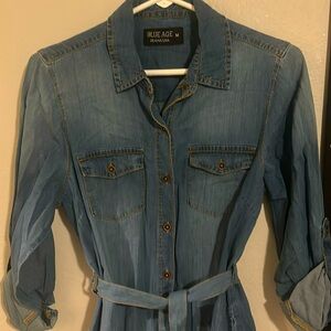 Lady’s Jean dress size medium